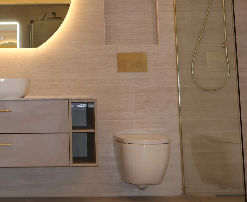 Layered Lighting & Recessed Details